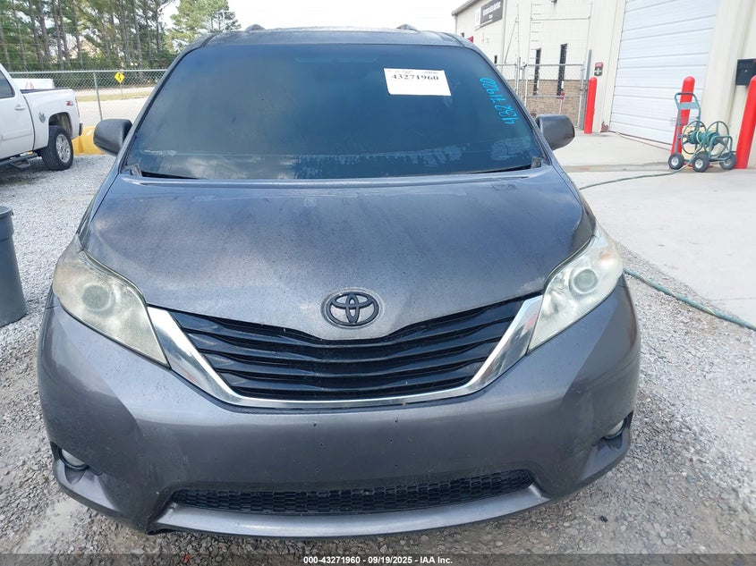 2011 Toyota Sienna Xle V6 VIN: 5TDYK3DC1BS122532 Lot: 43271960