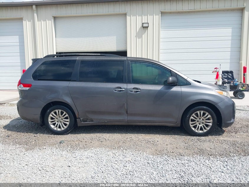 2011 Toyota Sienna Xle V6 VIN: 5TDYK3DC1BS122532 Lot: 43271960