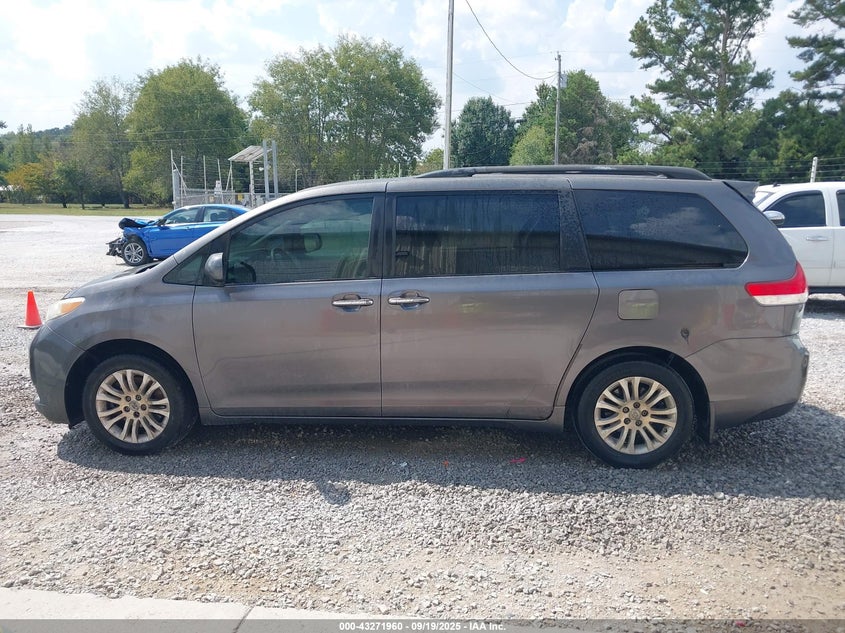 2011 Toyota Sienna Xle V6 VIN: 5TDYK3DC1BS122532 Lot: 43271960
