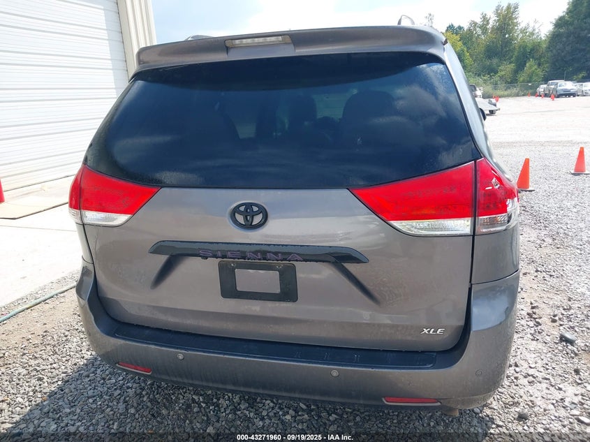 2011 Toyota Sienna Xle V6 VIN: 5TDYK3DC1BS122532 Lot: 43271960
