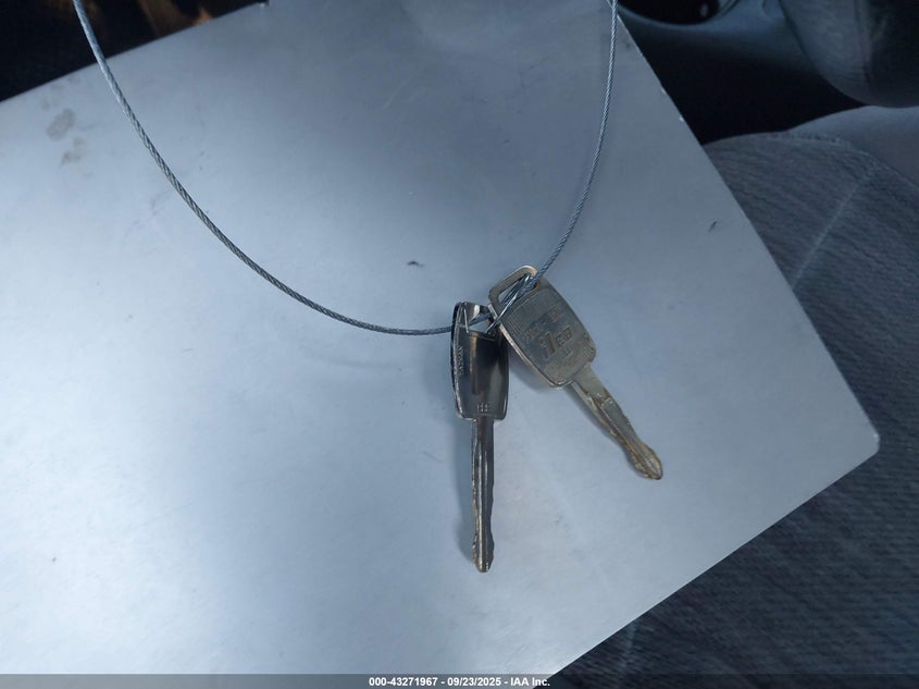 1995 Saturn Sl2 VIN: 1G8ZK5270SZ242725 Lot: 43271967