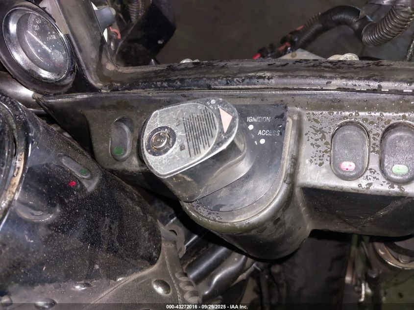 2005 Harley-Davidson Flhtcui VIN: 1HD1FCW315Y615492 Lot: 43272016