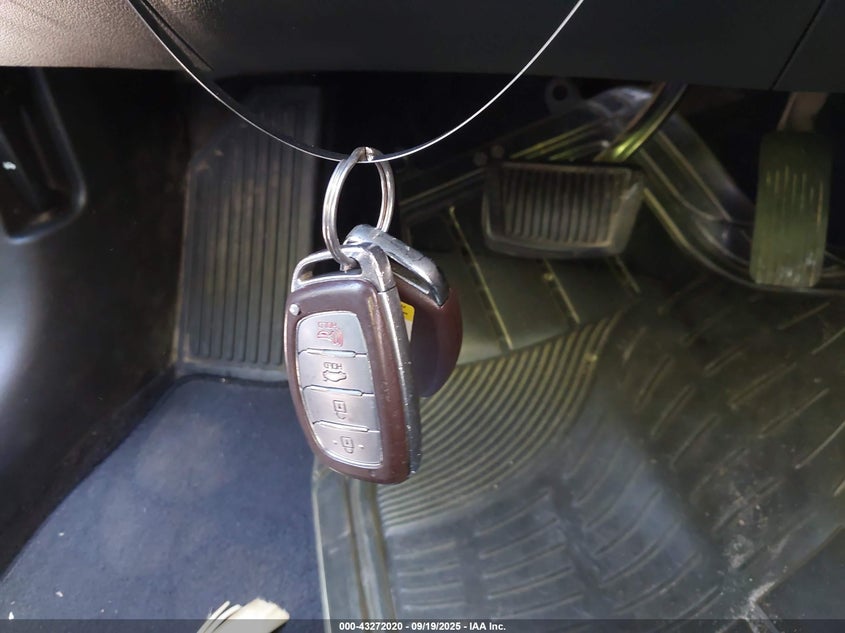 2017 HYUNDAI ELANTRA VALUE EDITION - 5NPD84LF2HH182719