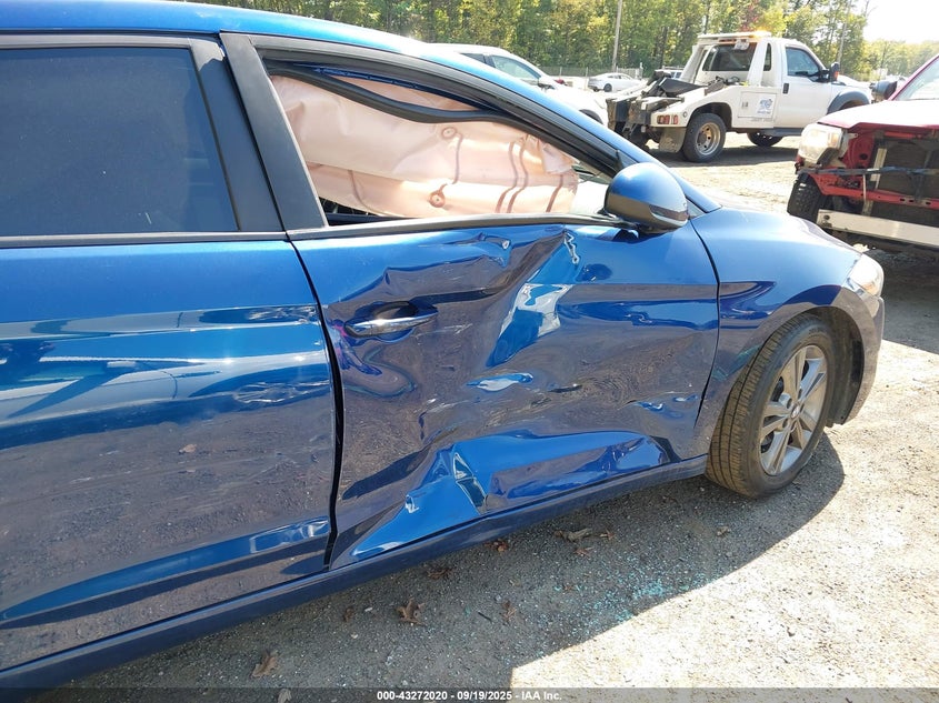 2017 HYUNDAI ELANTRA VALUE EDITION - 5NPD84LF2HH182719