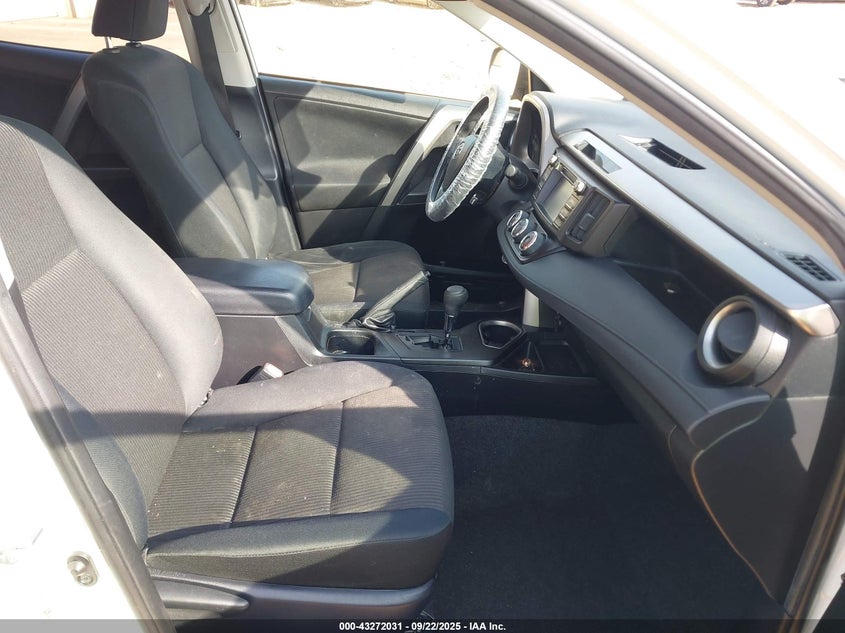 2017 TOYOTA RAV4 LE - JTMZFREV1HJ709119