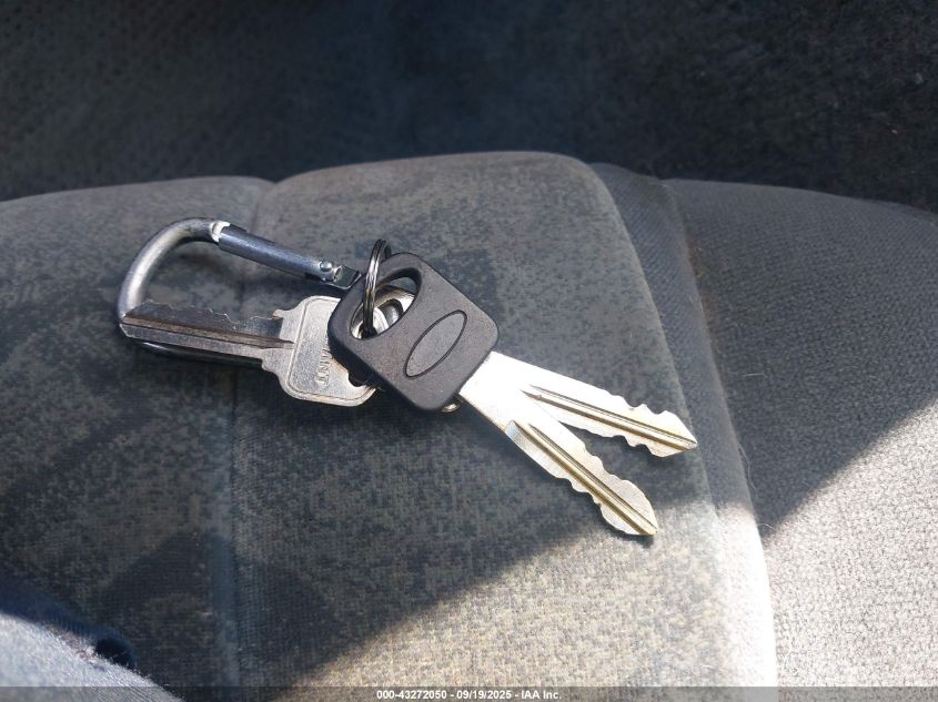 1997 Ford Thunderbird Lx VIN: 1FALP62W1VH158536 Lot: 43272050