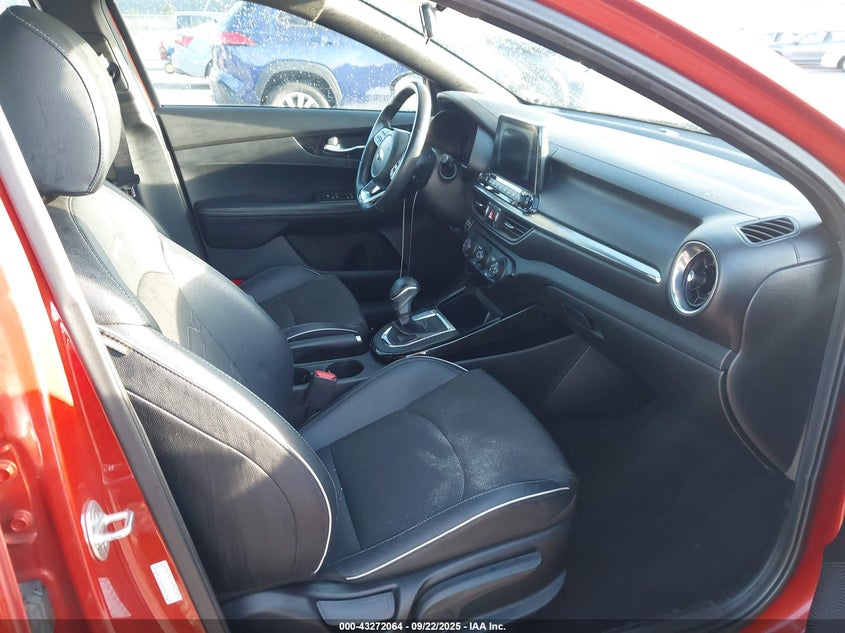 2020 Kia Forte 2.0 Gt-Line Red Lot 111043272064 Vin 3KPF34AD5LE154208