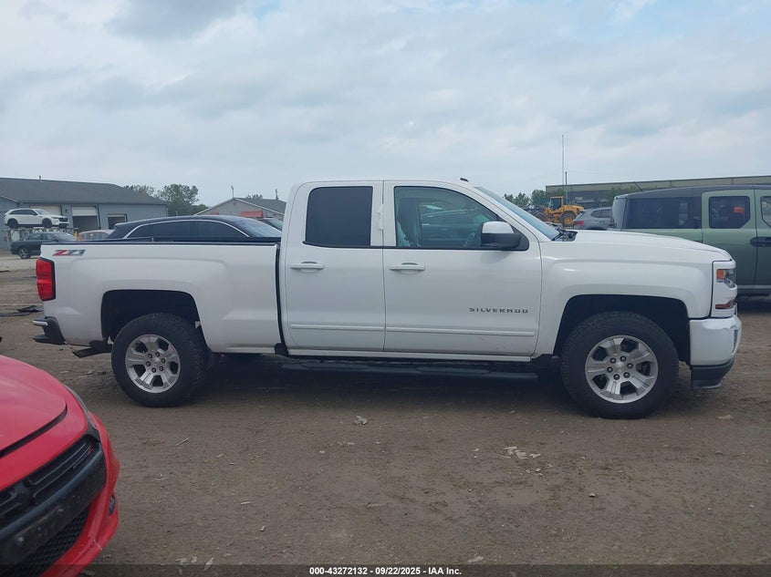 2017 CHEVROLET SILVERADO 1500 2LT - 1GCVKREC0HZ354938