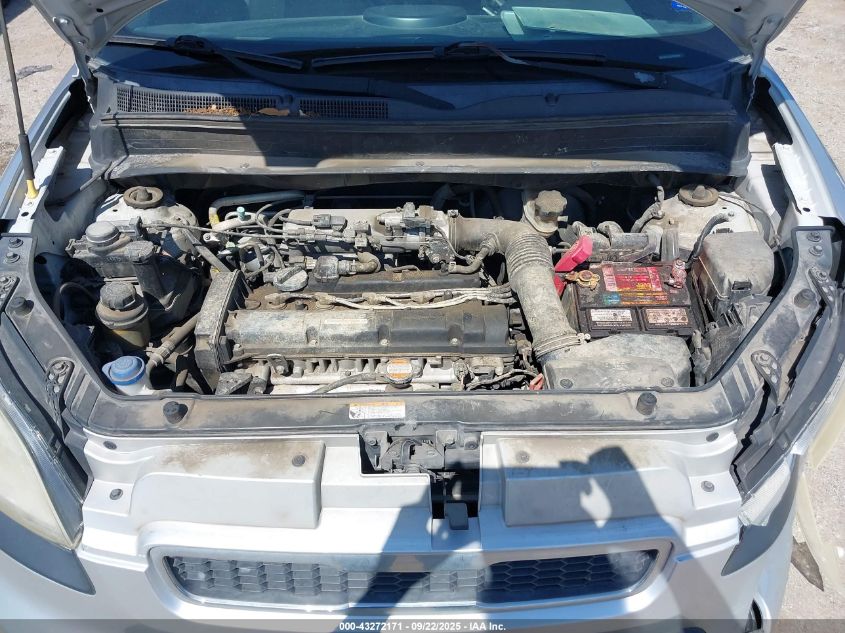 2011 Kia Soul + VIN: KNDJT2A22B7286998 Lot: 43272171