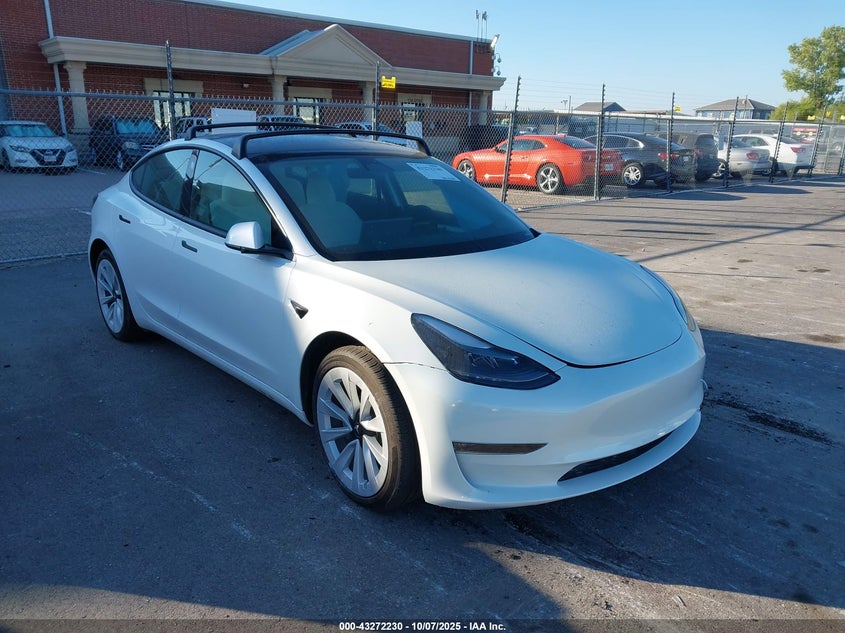 TESLA MODEL 3 LONG RANGE DUAL MOTOR ALL-WHEEL DRIVE