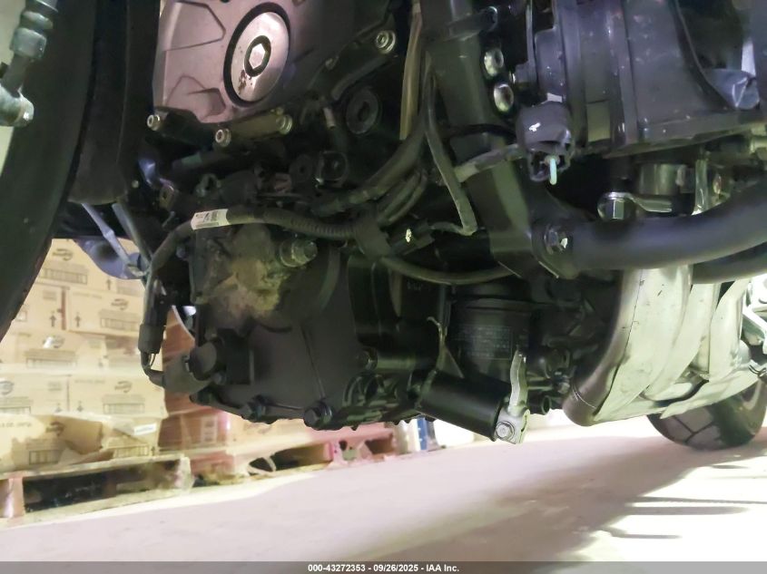 2023 Honda Gl1800 VIN: JH2SC790XPK500779 Lot: 43272353