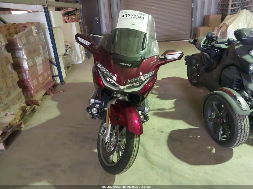JH2SC790XPK500779 2023 HONDA GL1800C photo no. 5