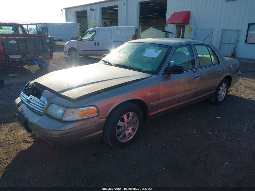 2006 Ford Crown Victoria Lx/Lx Sport beige sedan gasoline 2FAFP74W66X123119 photo #3