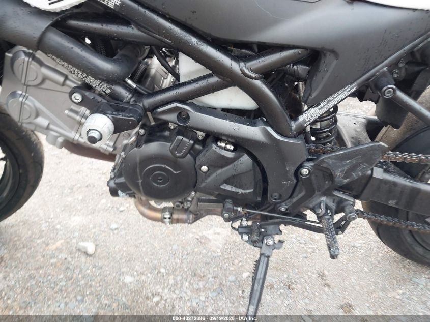 2019 Suzuki Sv650 A/X VIN: JS1VP55BXK7100961 Lot: 43272386