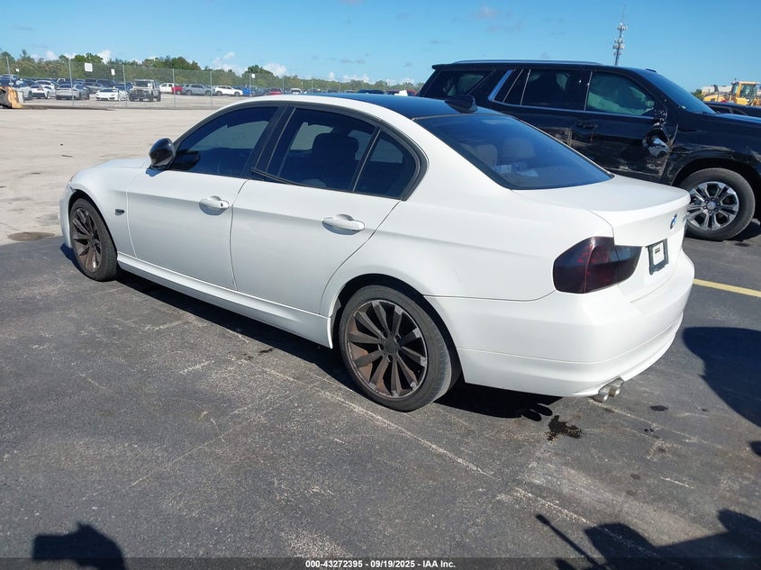 WBAPH77599NM30513 2009 BMW 3ER photo no. 3