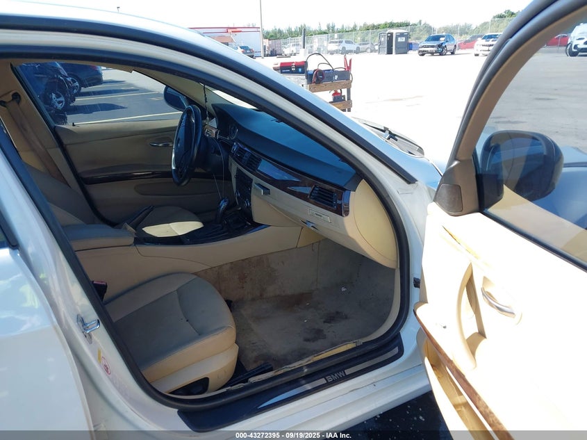 WBAPH77599NM30513 2009 BMW 3ER photo no. 5