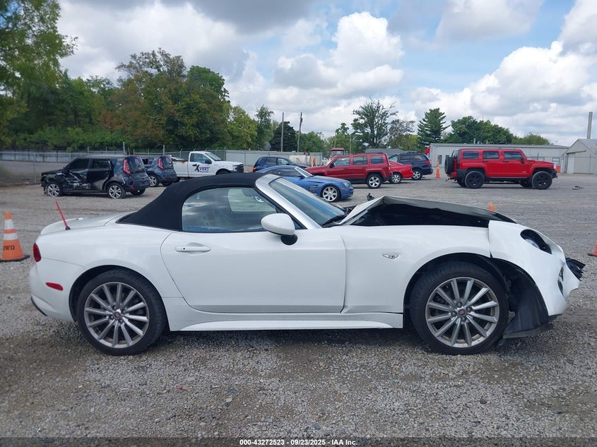 2017 FIAT 124 SPIDER LUSSO JC1NFAEK5H0125878