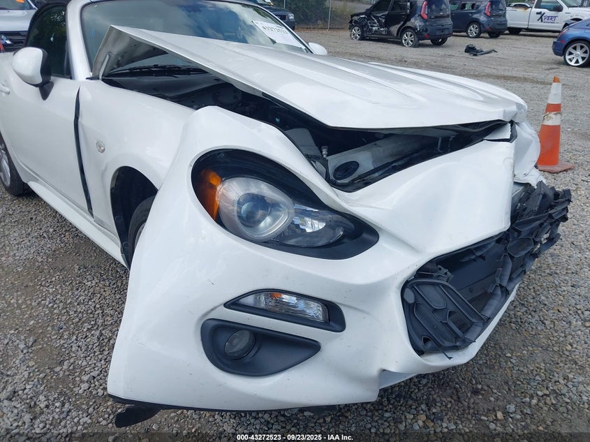 2017 FIAT 124 SPIDER LUSSO JC1NFAEK5H0125878