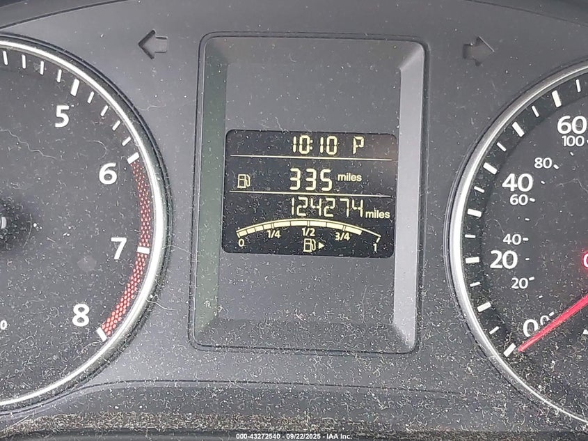 2014 VOLKSWAGEN JETTA 1.8T SE - 3VWD07AJ5EM394176