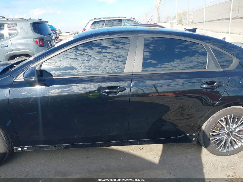 2024 Kia Forte Gt-Line VIN: 3KPF54AD8RE719442 Lot: 43272630