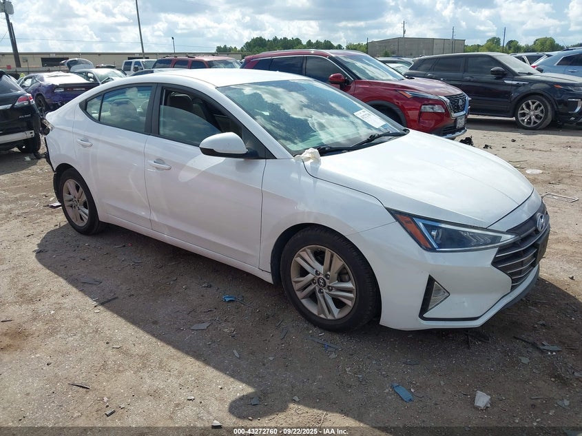 HYUNDAI ELANTRA SEL