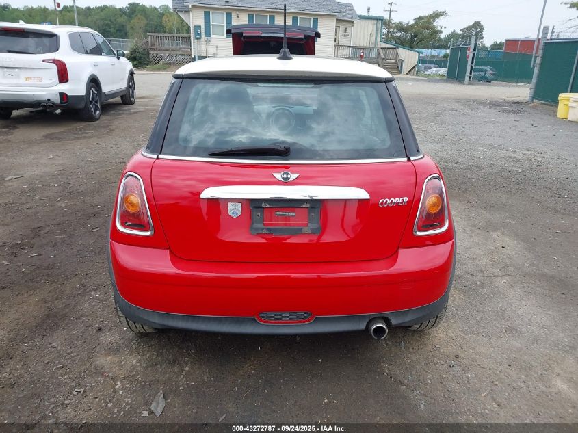2009 Mini Cooper VIN: WMWMF33509TT69846 Lot: 43272787
