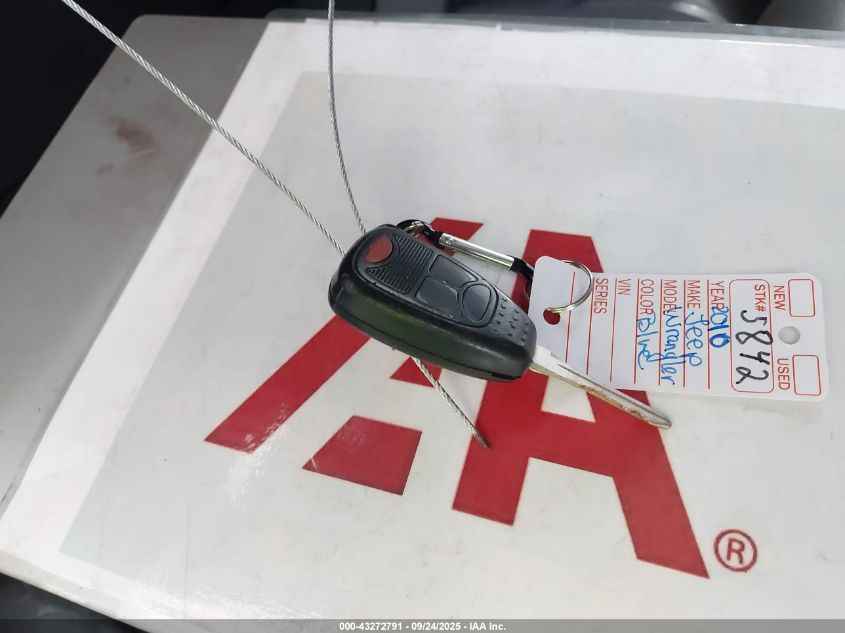 2010 Jeep Wrangler Unlimited Sahara VIN: 1J4HA5H16AL196658 Lot: 43272791