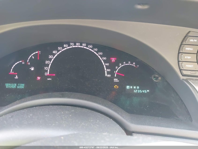 2005 Chrysler Pacifica Touring VIN: 2C8GM68455R299946 Lot: 43272797