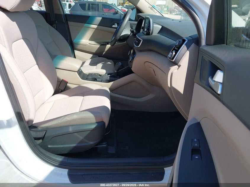 2021 HYUNDAI TUCSON VALUE KM8J33A45MU299297