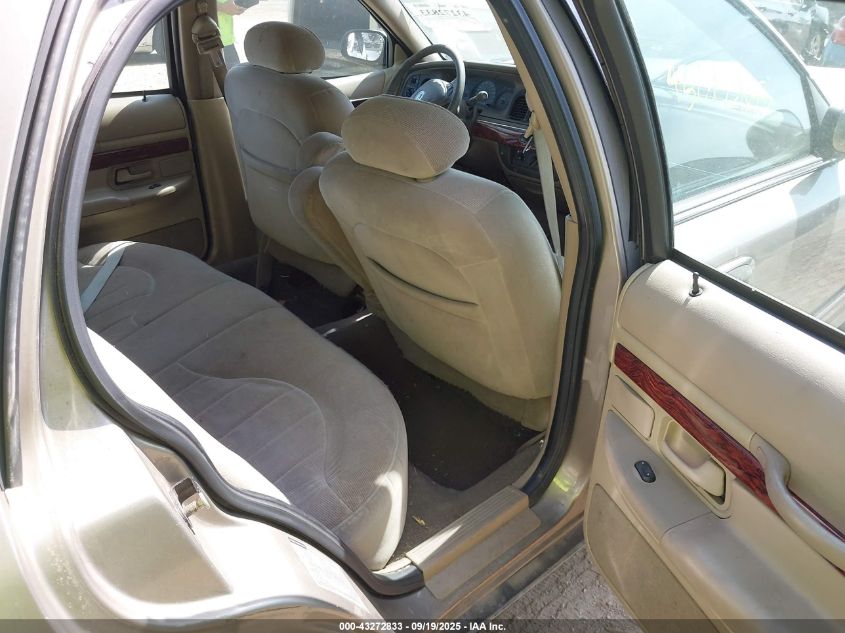 2001 Mercury Grand Marquis Gs VIN: 2MEFM74W71X616446 Lot: 43272833