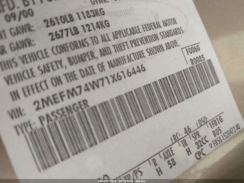 2001 Mercury Grand Marquis Gs VIN: 2MEFM74W71X616446 Lot: 43272833