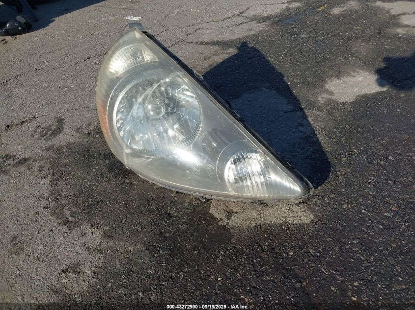 2008 Honda Fit Sport VIN: JHMGD37688S039741 Lot: 43272900