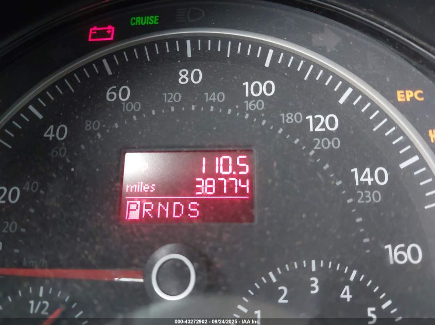 2007 Volkswagen New Beetle 2.5 VIN: 3VWRF31Y67M420653 Lot: 43272902