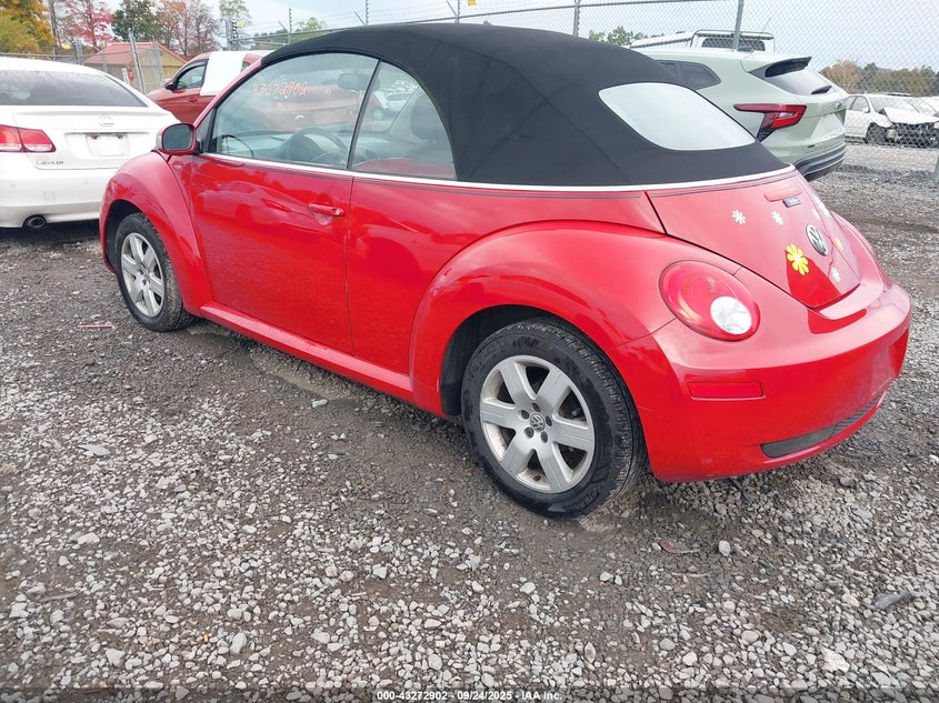 3VWRF31Y67M420653 2007 VOLKSWAGEN BEETLE photo no. 3