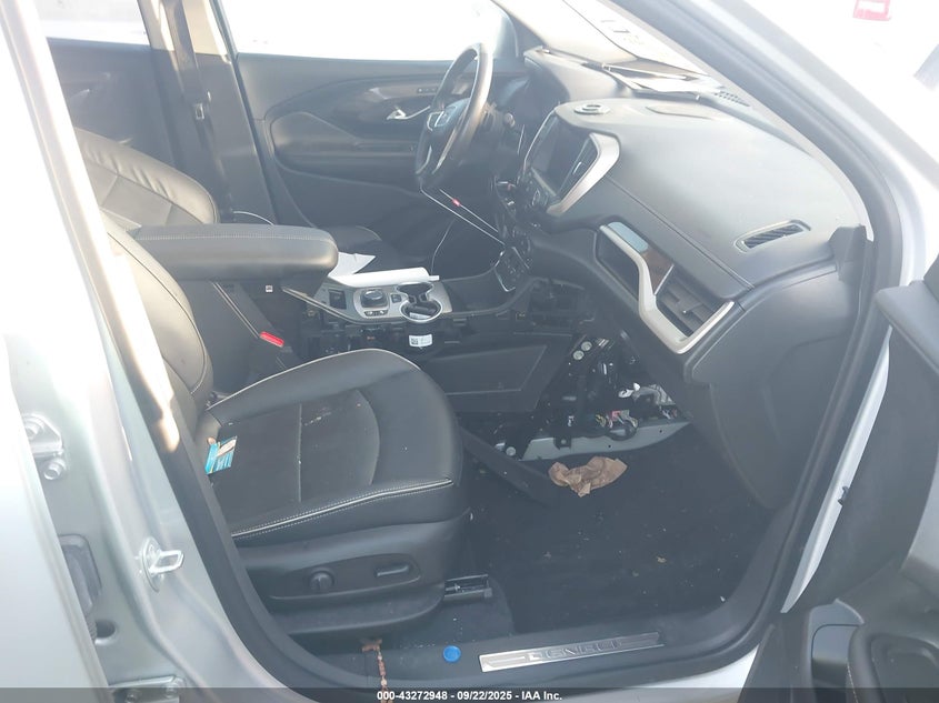 2020 GMC TERRAIN FWD DENALI - 3GKALSEX2LL256102