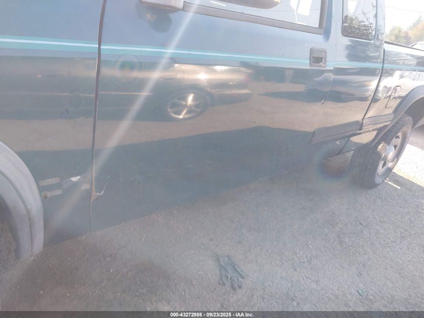 1994 Dodge Dakota VIN: 1B7GG23Y9RW116752 Lot: 43272988