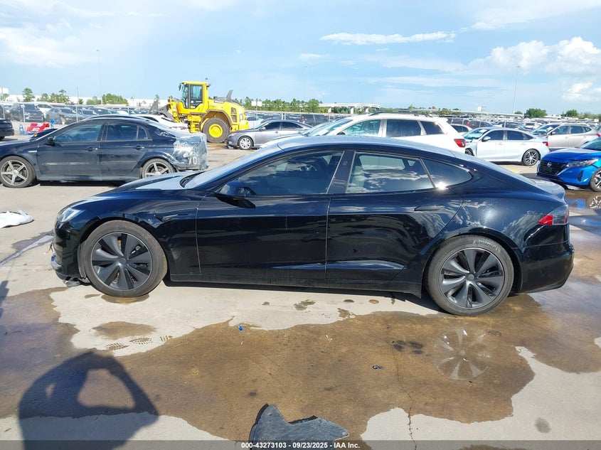 2021 Tesla Model S Long Range Dual Motor All-Wheel Drive VIN: 5YJSA1E51MF443121 Lot: 43273103