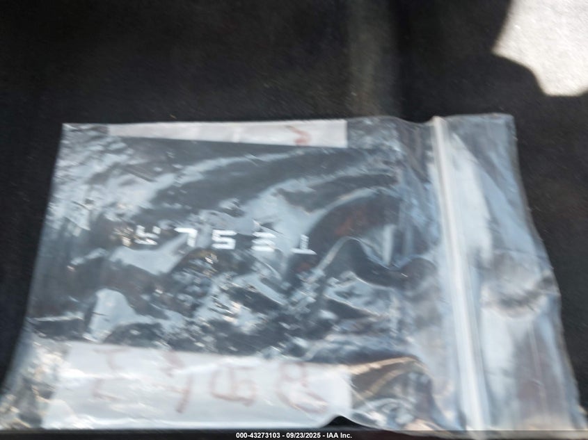 2021 Tesla Model S Long Range Dual Motor All-Wheel Drive VIN: 5YJSA1E51MF443121 Lot: 43273103