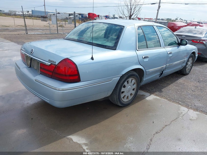 2MEFM74W35X624808 2005 MERCURY GRAND MARQUIS photo no. 4
