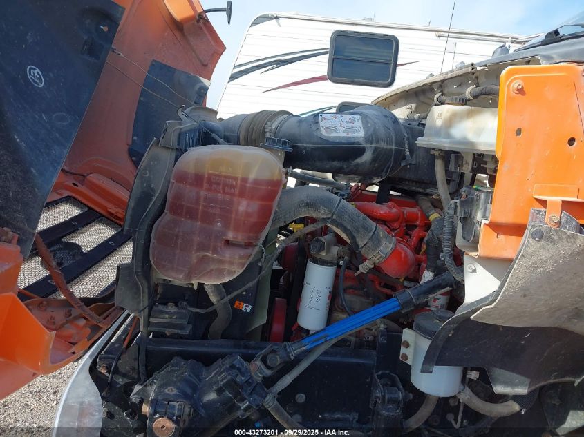 2013 Ford Super Duty F-750 Straight Frame Xl/Xlt VIN: 3FRNF7FA8DV786062 Lot: 43273201