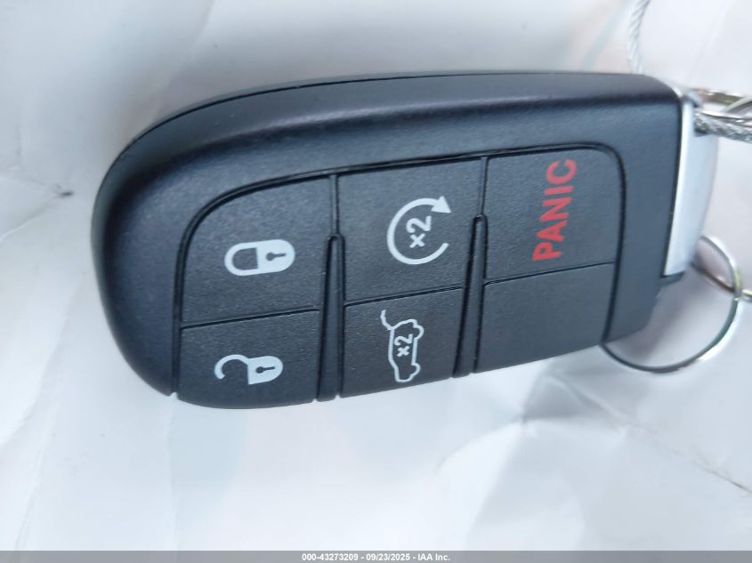 2015 Jeep Grand Cherokee Overland VIN: 1C4RJFCG7FC107361 Lot: 43273209