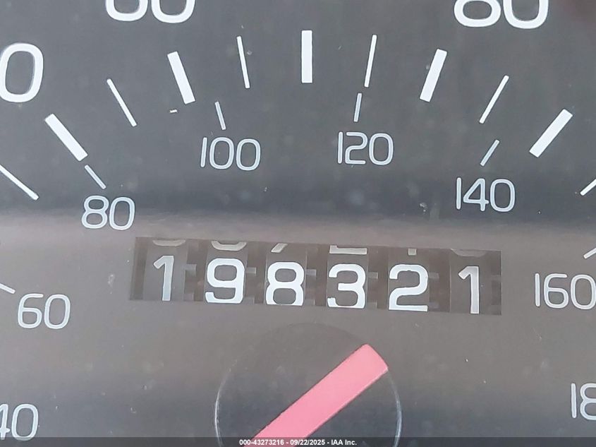 1995 Volvo 940 VIN: YV1JS8315S3211479 Lot: 43273216