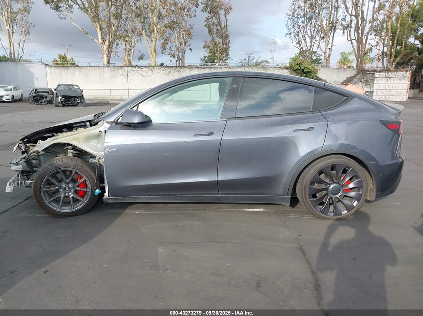 2022 TESLA MODEL Y PERFORMANCE DUAL MOTOR ALL-WHEEL DRIVE 7SAYGDEF4NF403851