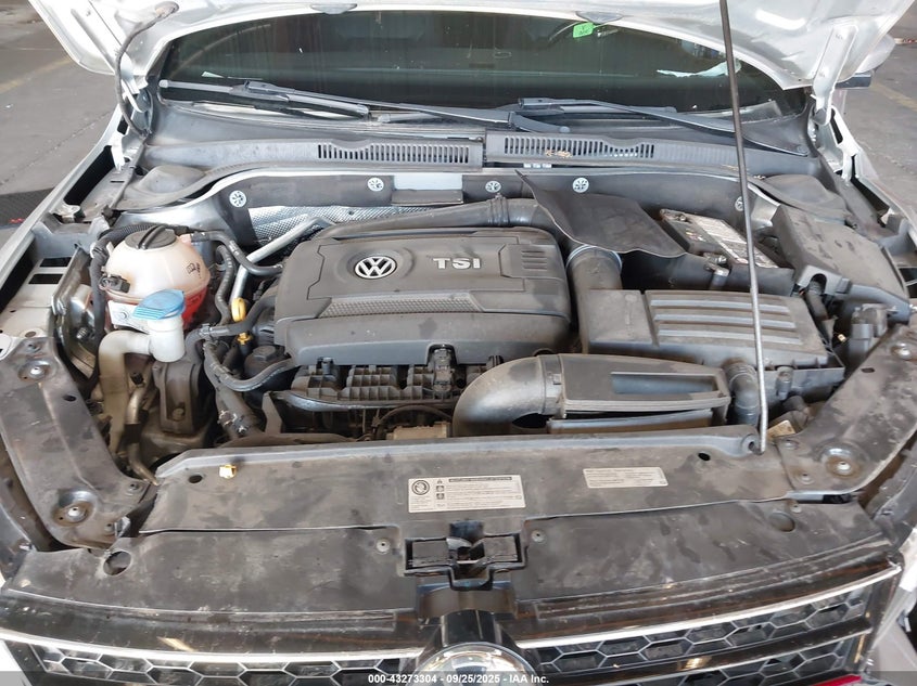 2016 VOLKSWAGEN JETTA 2.0T GLI SE 3VW4T7AJ7GM340047