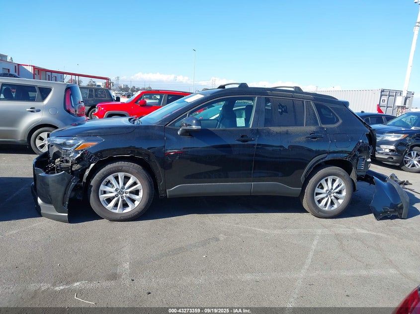 2025 TOYOTA COROLLA CROSS LE 7MUCAAAG1SV134257