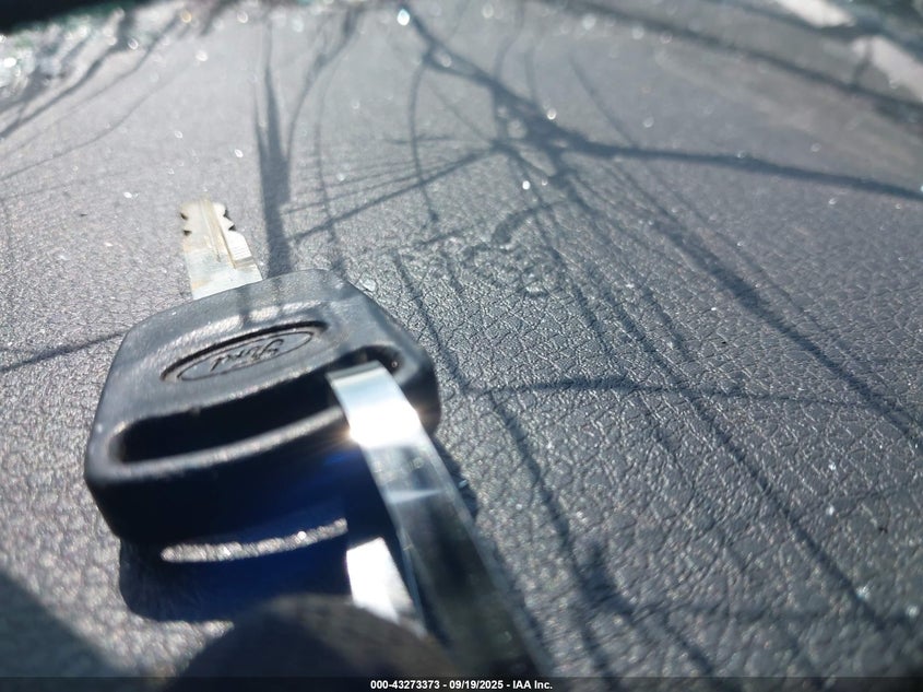 2011 Ford F-450 Chassis Xl VIN: 1FD9W4HT1BEA69843 Lot: 43273373