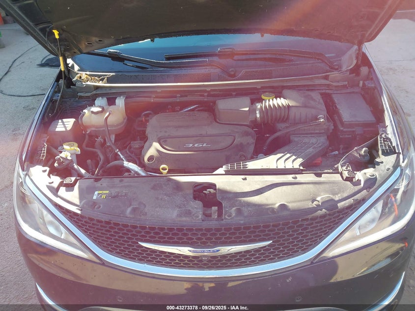 2018 CHRYSLER PACIFICA LIMITED - 2C4RC1GG1JR182791