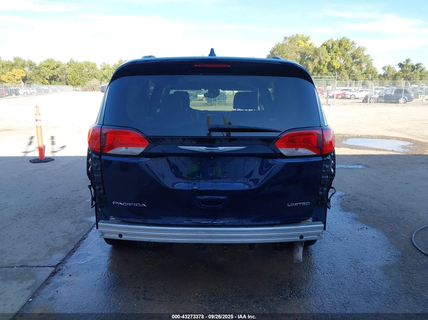 2018 CHRYSLER PACIFICA LIMITED - 2C4RC1GG1JR182791