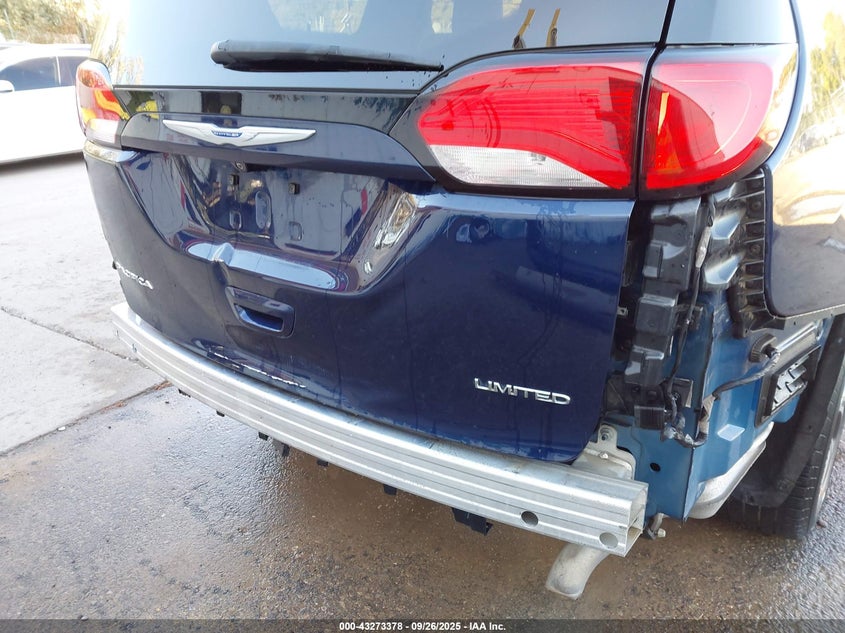 2018 CHRYSLER PACIFICA LIMITED - 2C4RC1GG1JR182791