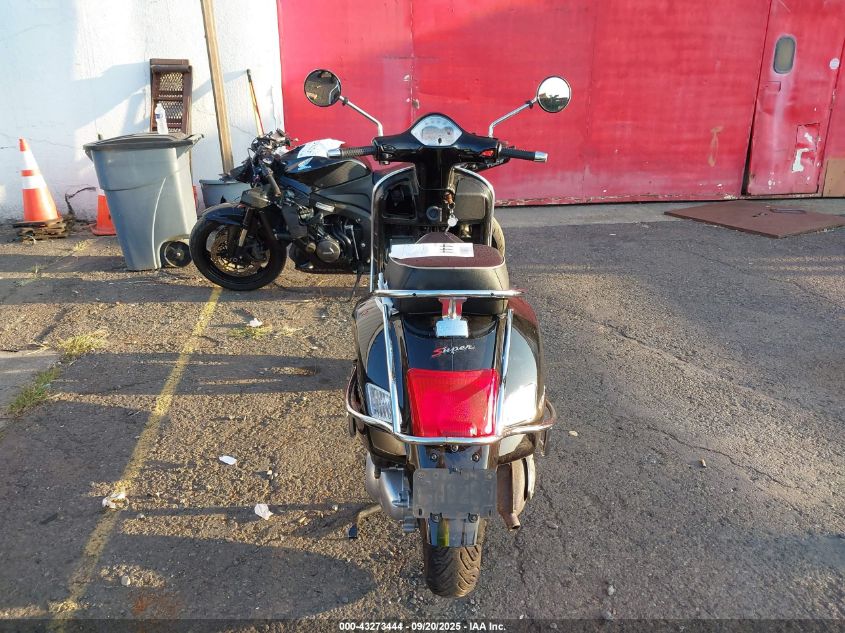 2010 Vespa Gts 300 Super VIN: ZAPM459L4A5700087 Lot: 43273444